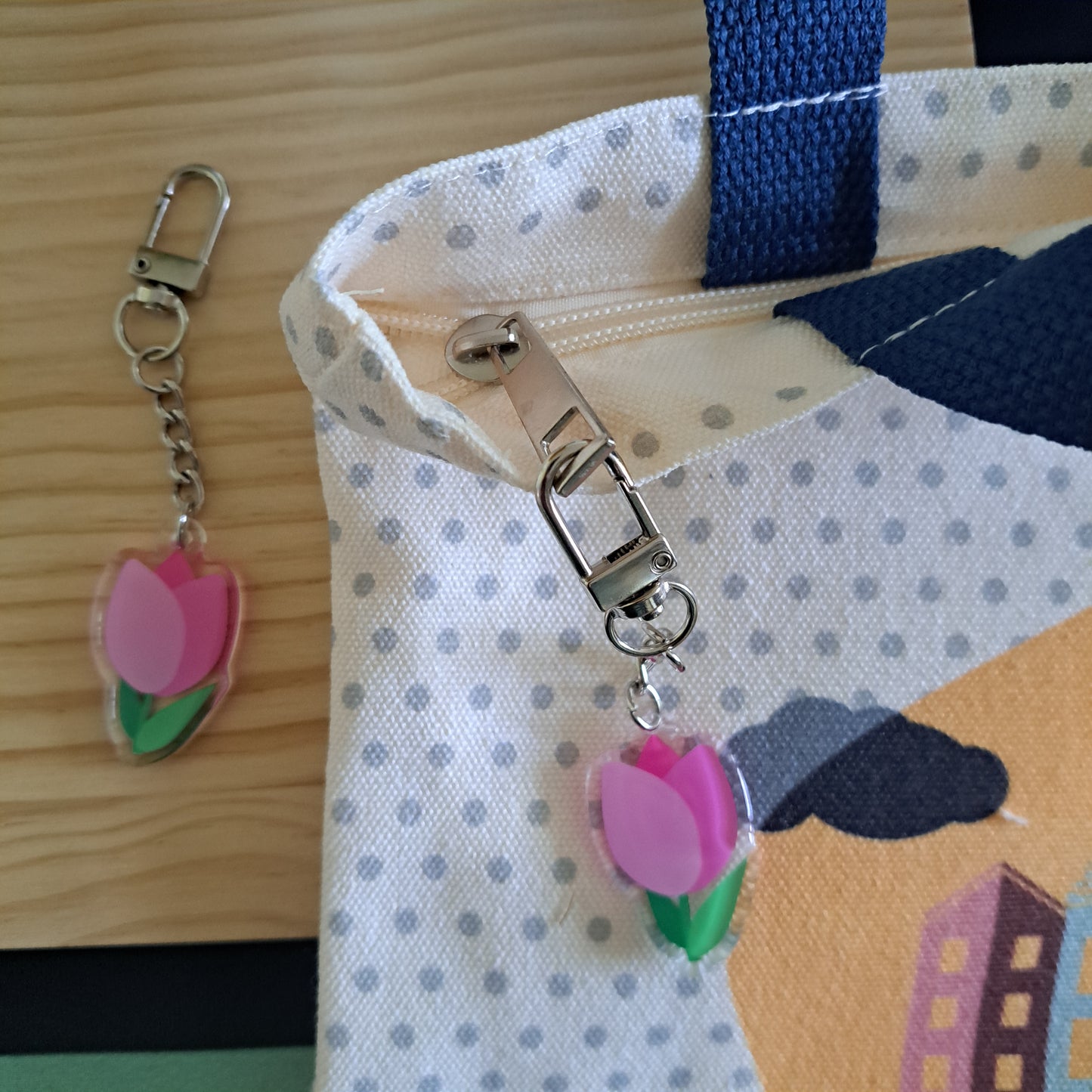 The Netherlands Keychain | Tulip