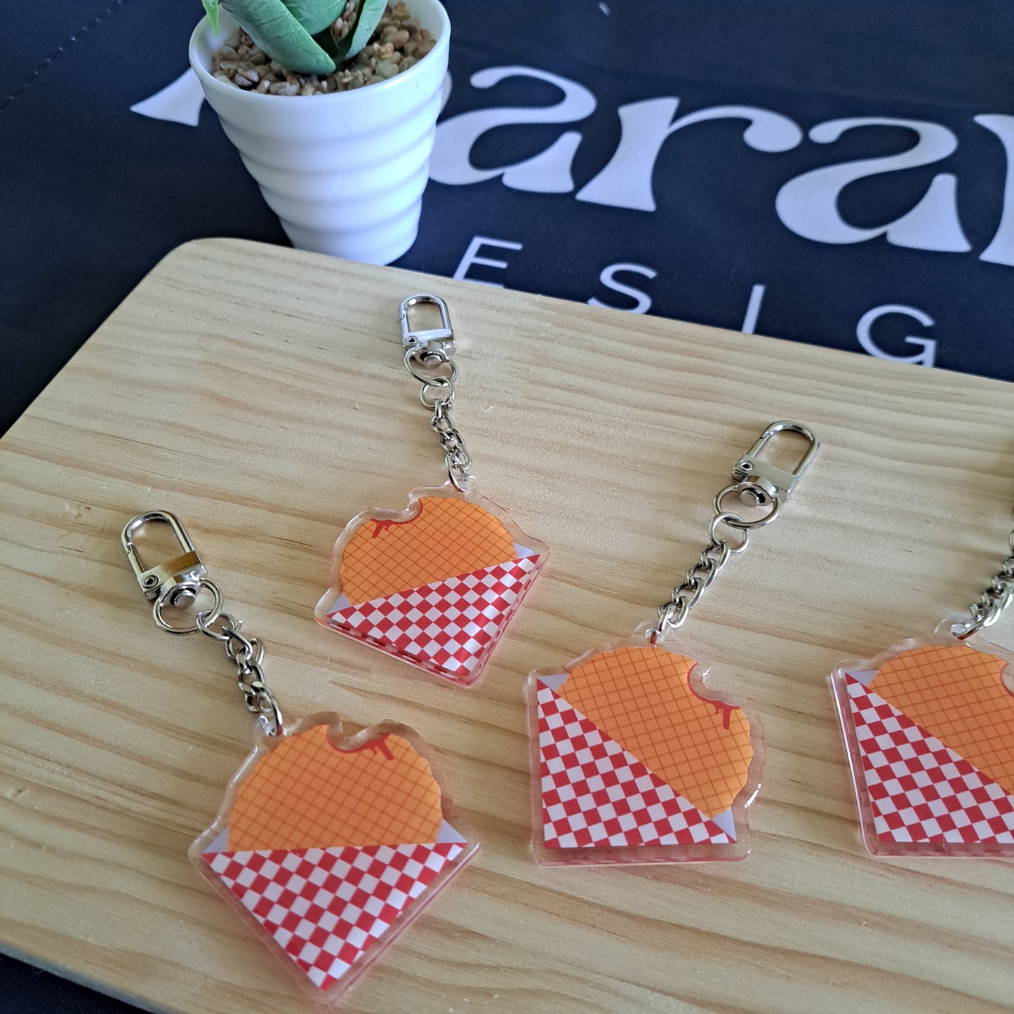 The Netherlands Keychain | Stroopwafel